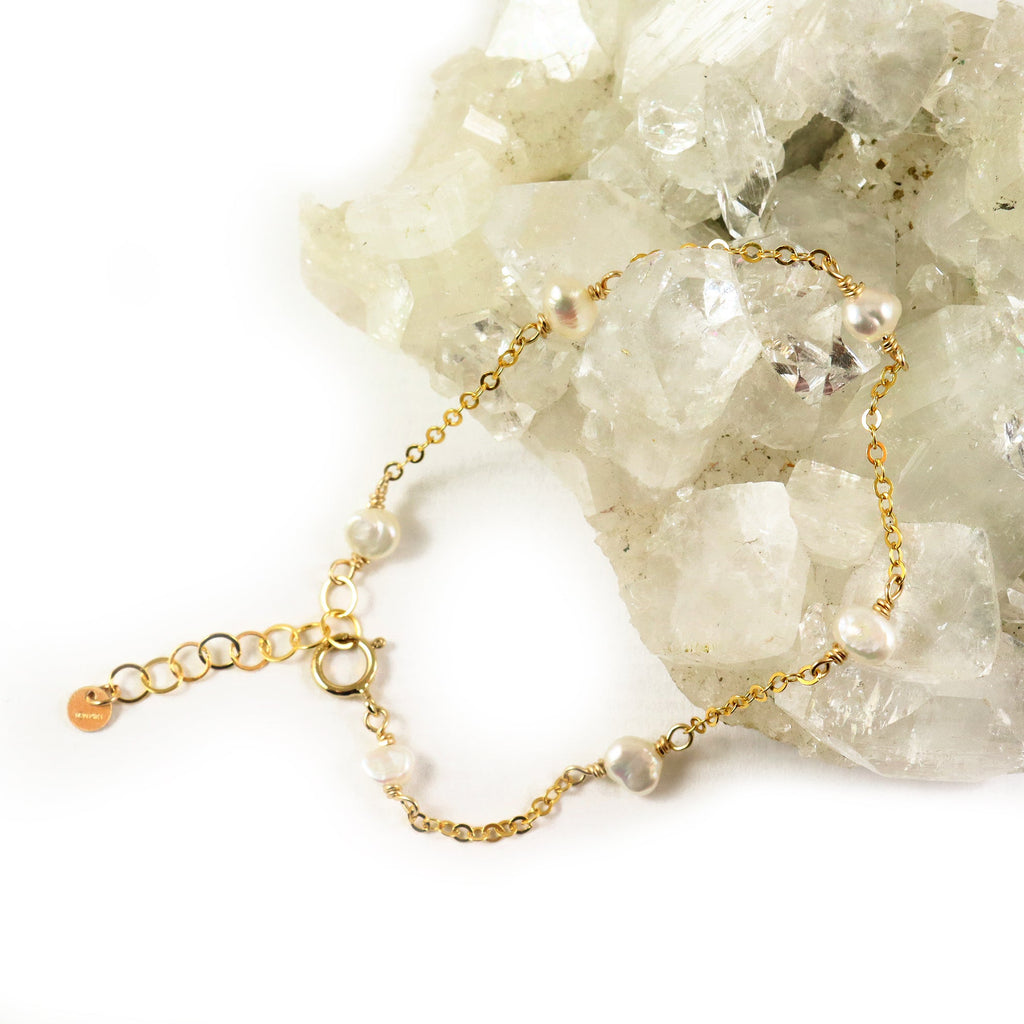 Gold & White Pearl Bracelet