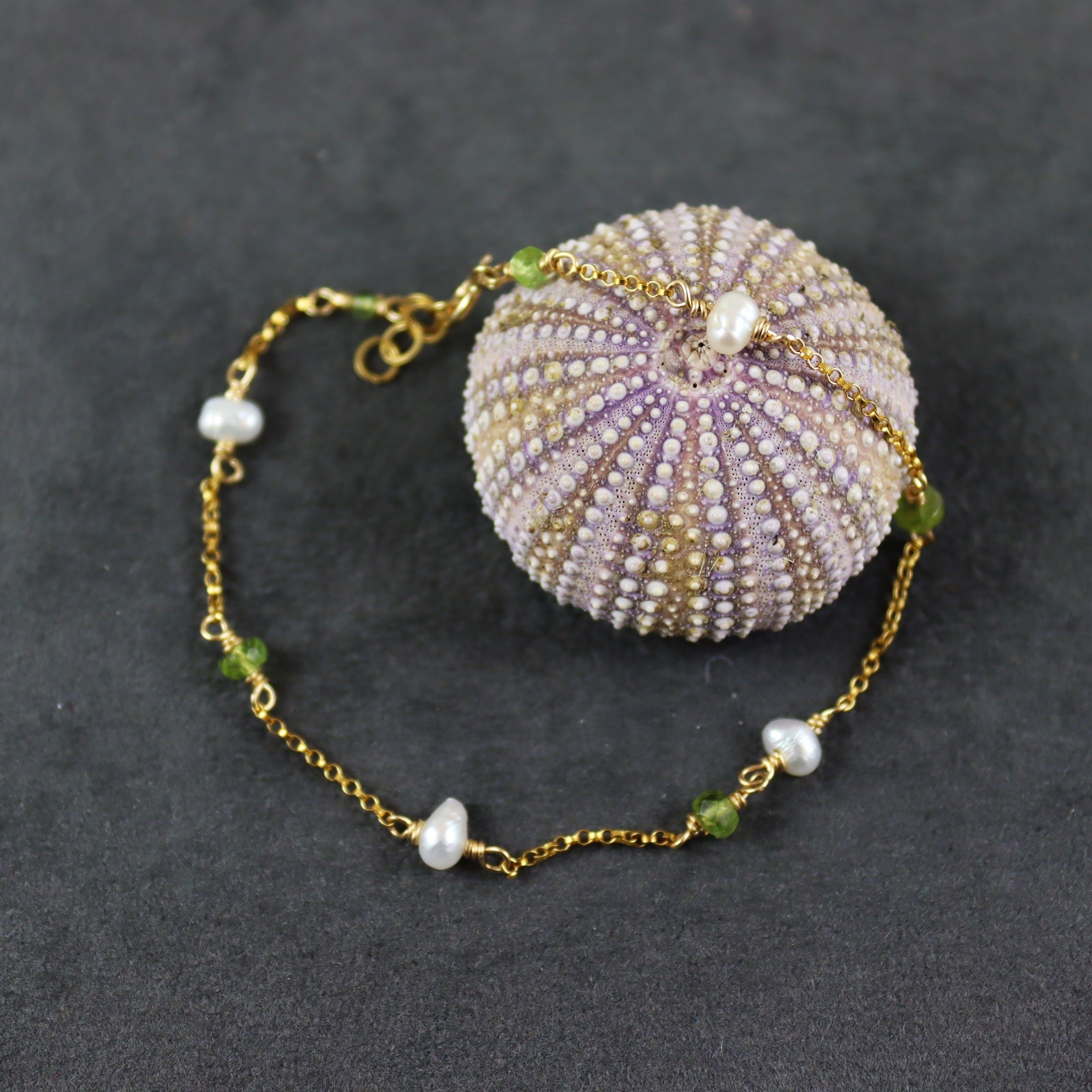 Peridot and Pearl Bracelet